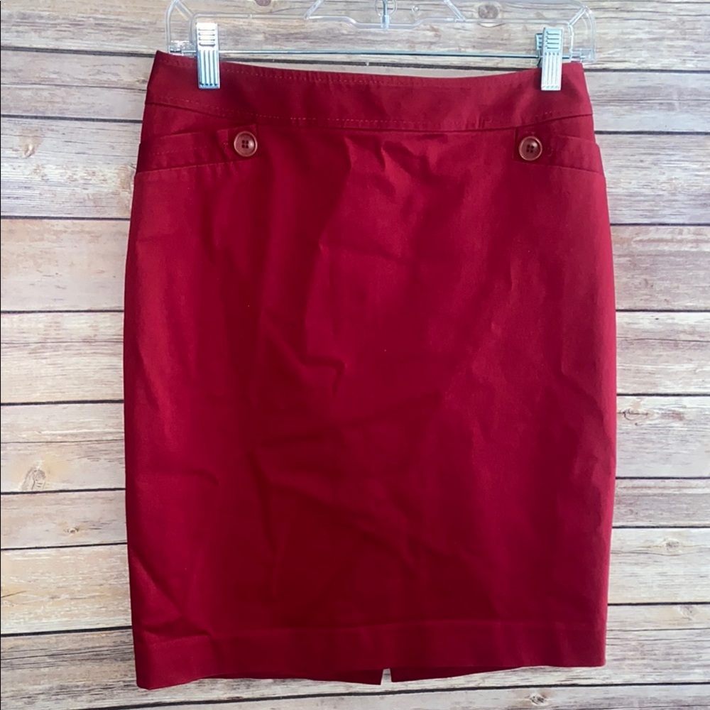 🎈Sale🎈The Limited Line Skirt With Slit On Back